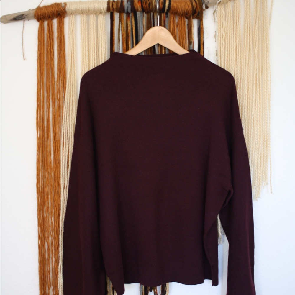H&M Fine Knit Sweater in Burgundy